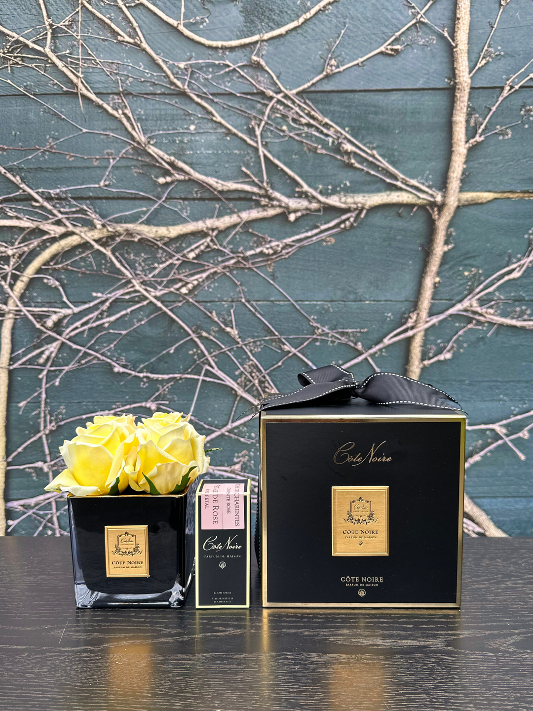 Cote Noire Couture - Small Yellow Rose Buds